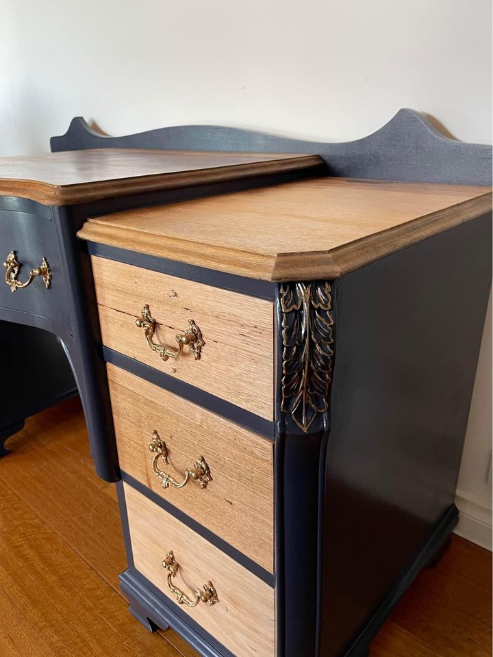 Refurbished Vintage dresser with mirror